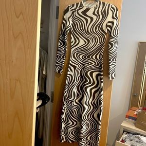 Limited Edition Zara Sweater Dress (brown and white swirl)